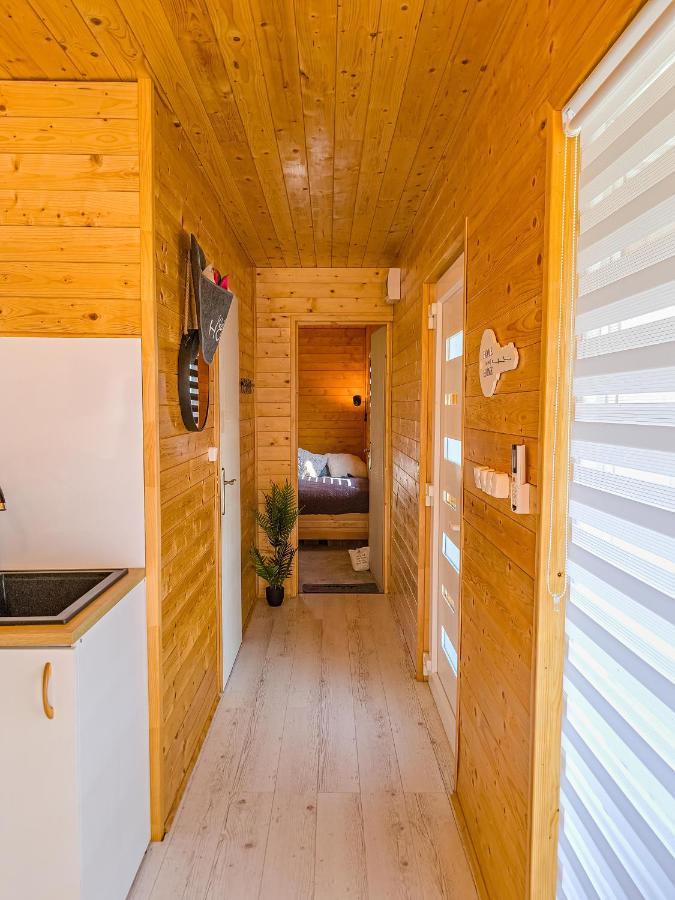 Cosa Nostra Apartman Шарвар Екстер'єр фото